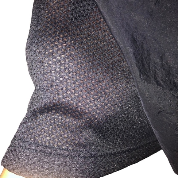 Nike black layered tank top - Picture 9 of 10